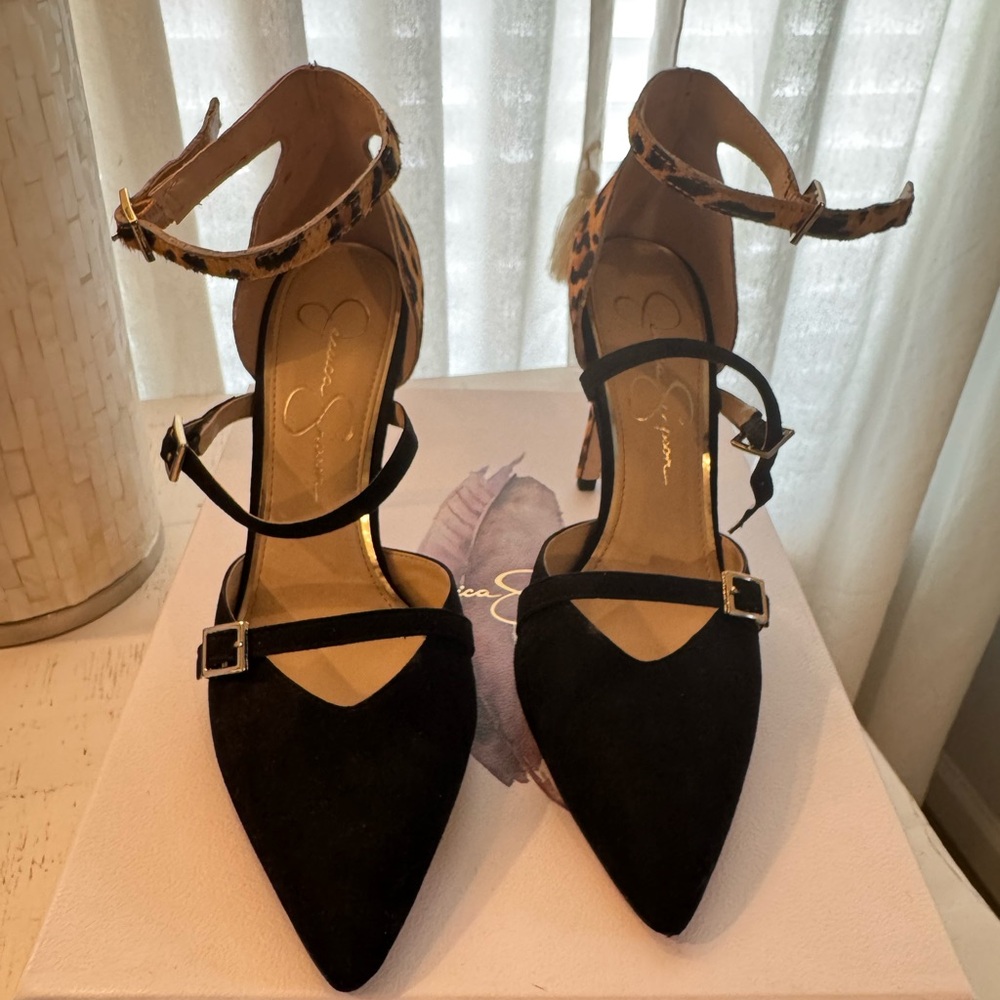 Jessica simpson heels 👠